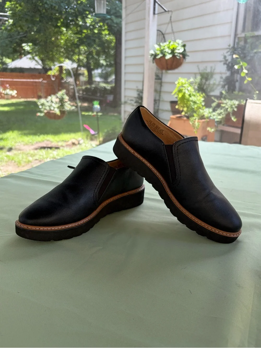 Naturalizer Classic Black Slip-On Women’s Shoes with Brown Trim
